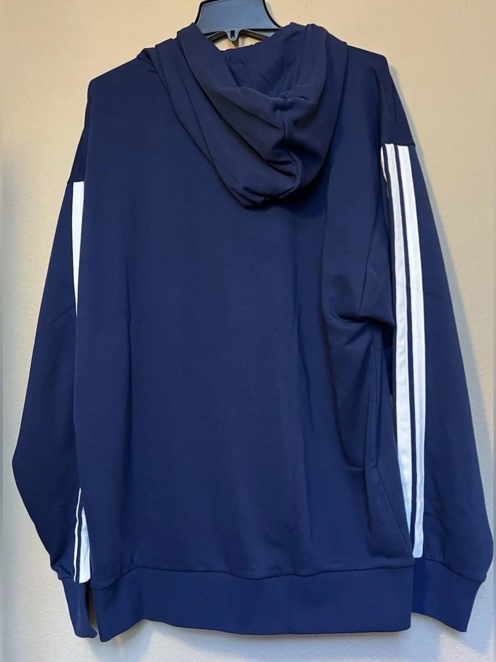 adidas men essentials